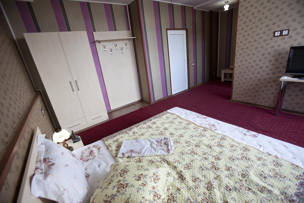 Hotel La Gil 부쿠레슈티 객실 사진
